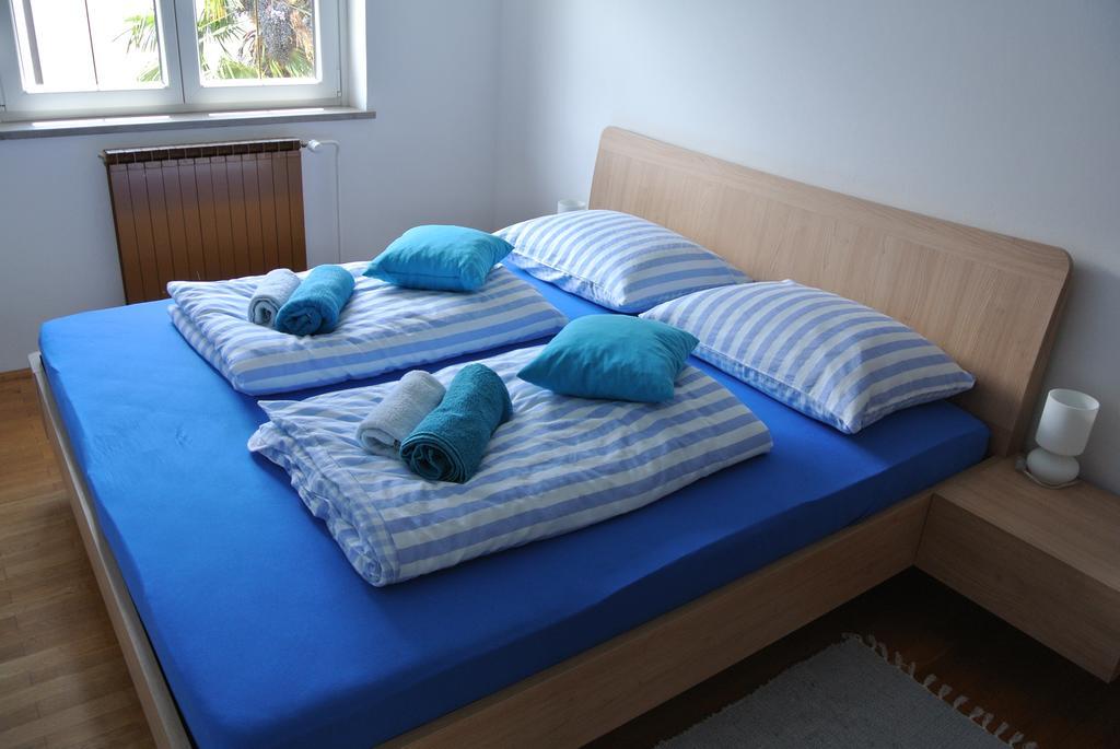 Apartmaji Nika 이졸라 외부 사진